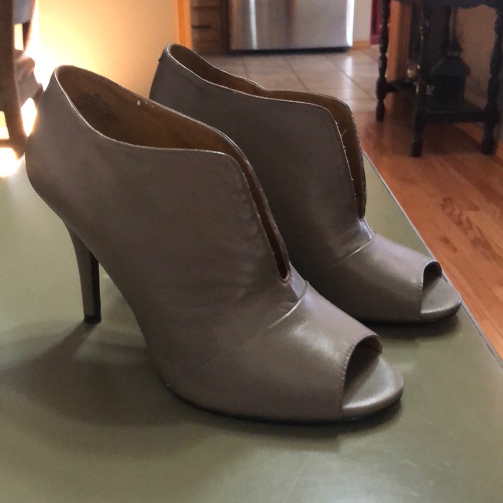 Nine West spike heels